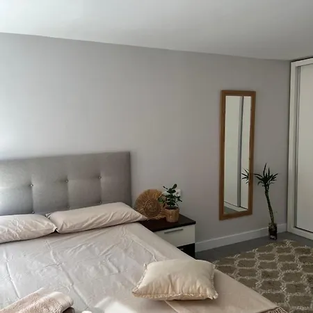 Apartamento Amarelo