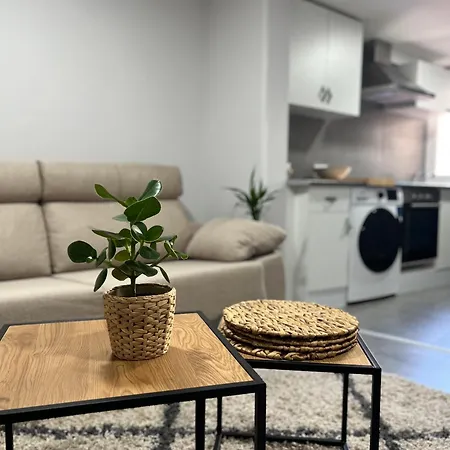 דירה Apartamento Amarelo אורנסה